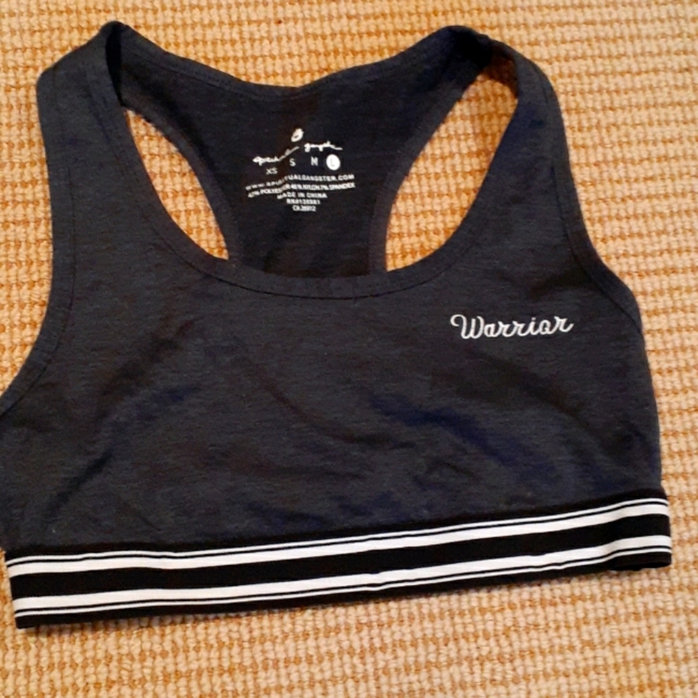 A set of workout pants and top